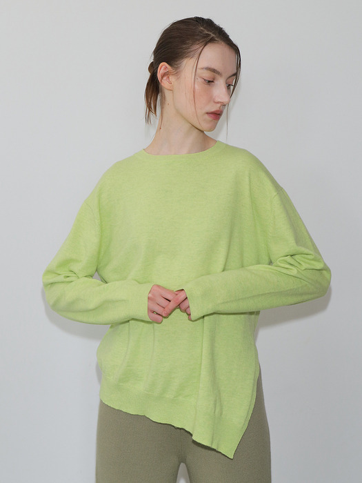 Asymmetric cashmere wool sweater  APPLE GREEN