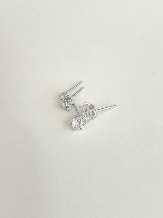 [SILVER 925] WHITE CRYSTAL EARRINGS (4SIZE) AE4230024