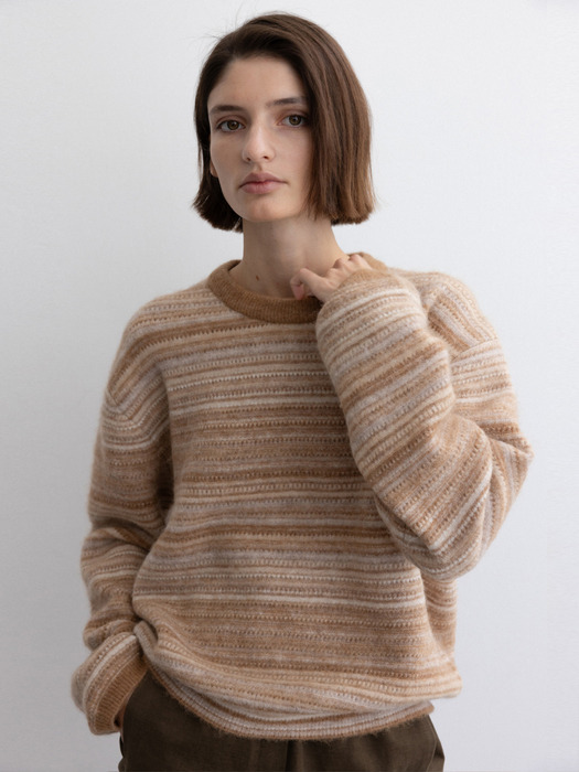 stripe alpaca sweater (beige)