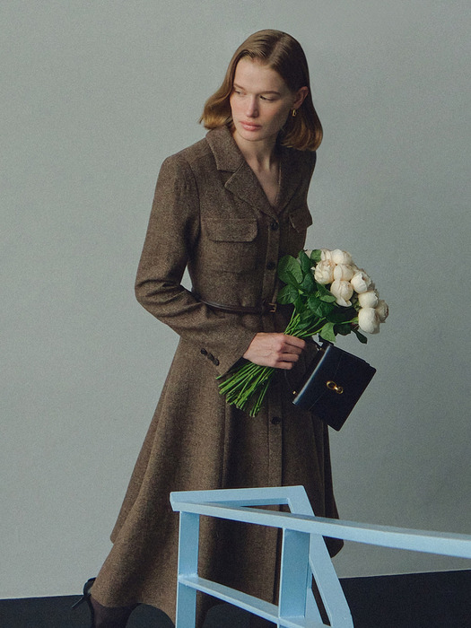 BAU NIA Notched collar A-line long dress