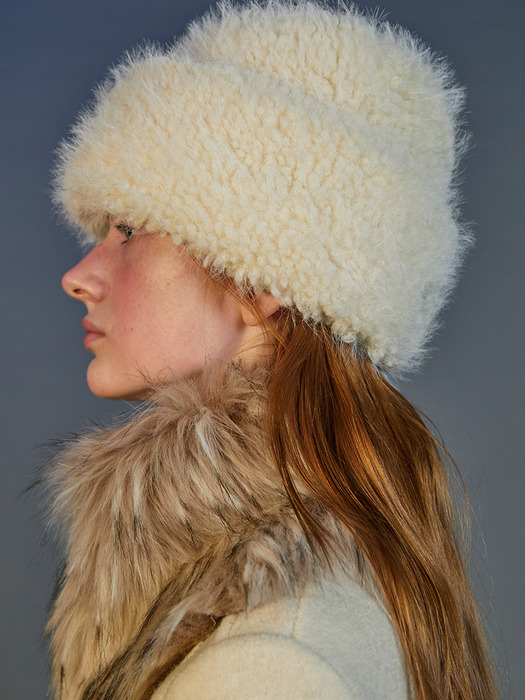 SUGARLOAF HAT_FLUFFY CREAM