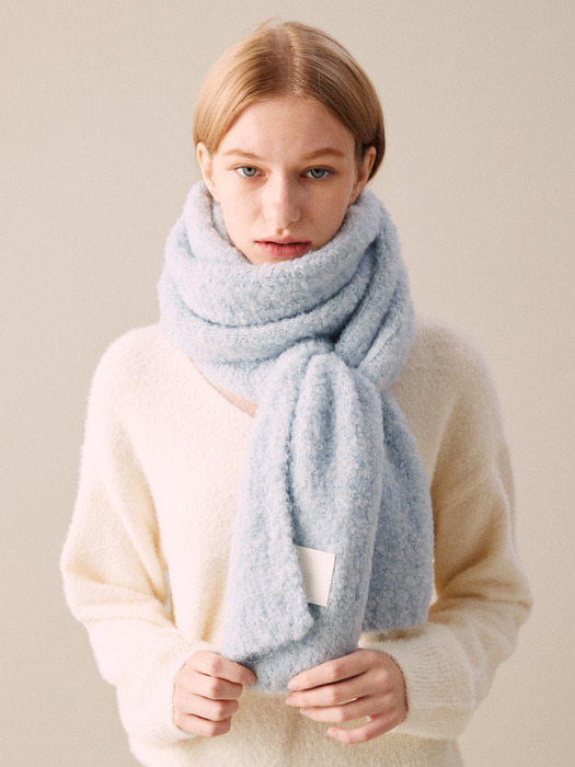 Long cloud boucle knit muffler (BABY BLUE)