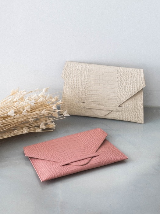 SEAL CLUTCH / PINK
