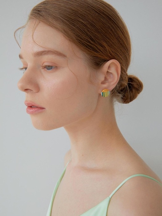 STRATUM daily round earring (Yellow)
