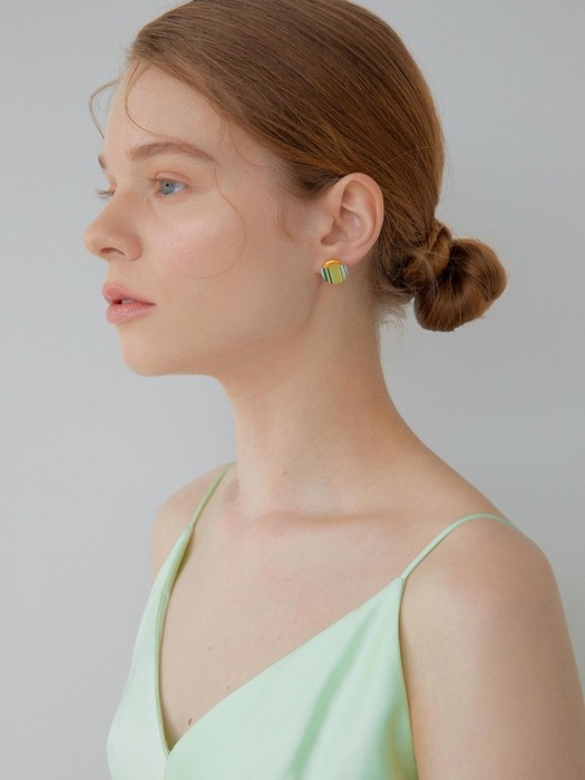 STRATUM daily round earring (Yellow)
