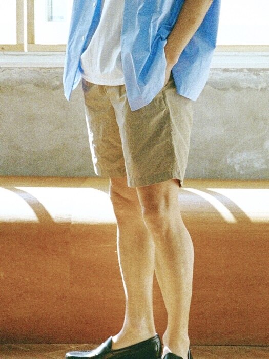 RESORT SHORTS_BEIGE