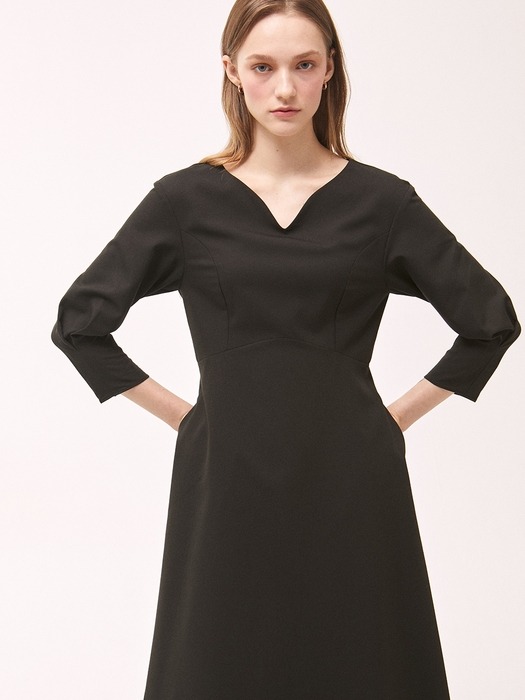 Shirring Split Flare Dress - Black