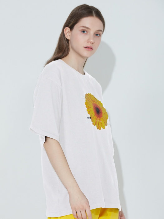 Sunflower Focusing T-shirt - White