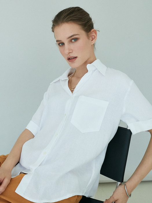 OU650 linen roll up half shirts (white)