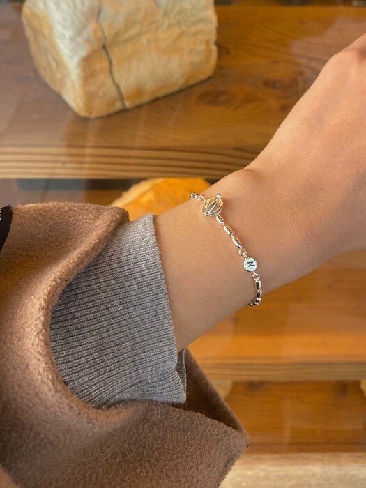 pebble bracelet