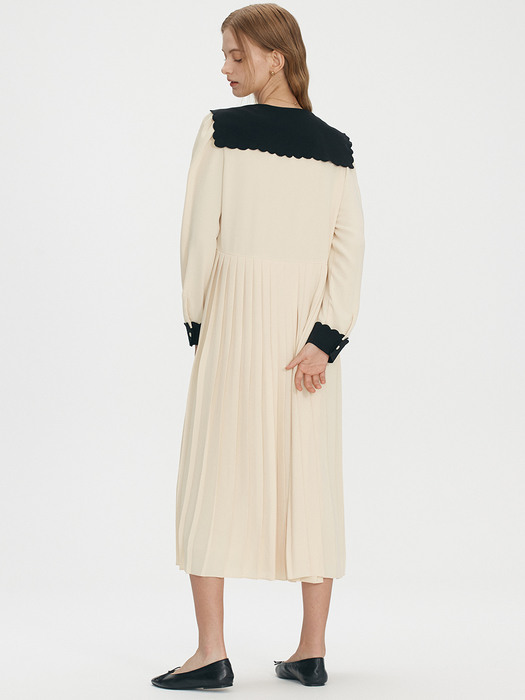 Scallop pleated dress - Butter