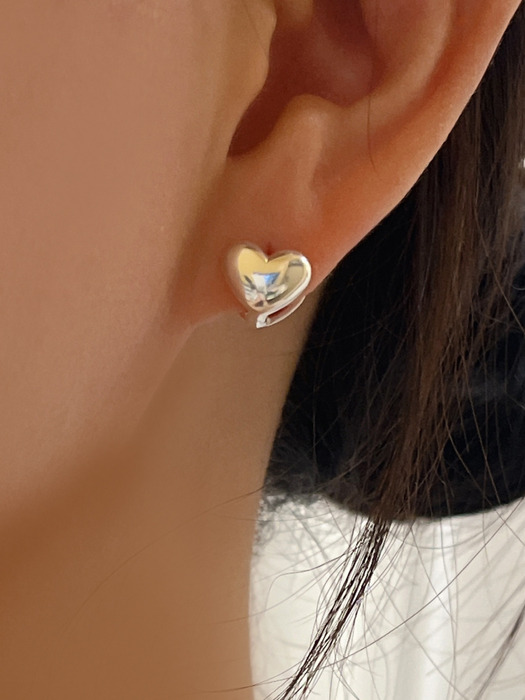 [92.5 silver]bold heart onetouch earrings