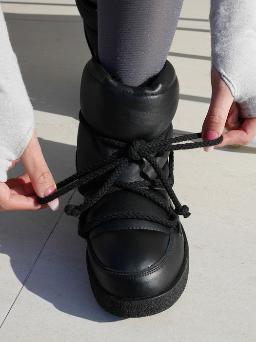 [단독]1762 Loft Air Ball Padding Boots