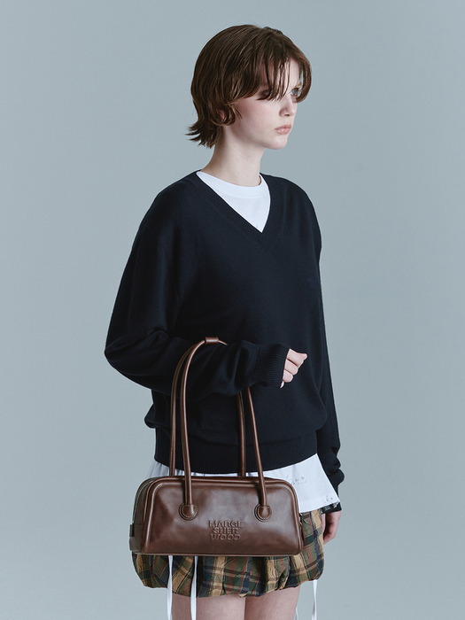 SOFT BAGUETTE BAG_washed brown pull-up