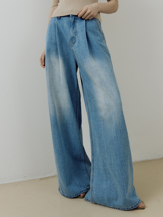 Pin tuck wide Denim Pants (blue)