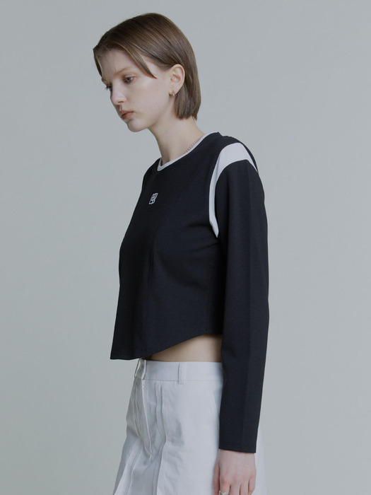 [리퍼브]CRIIS Embroidered Color Point Curved Hem Crop Top_Black