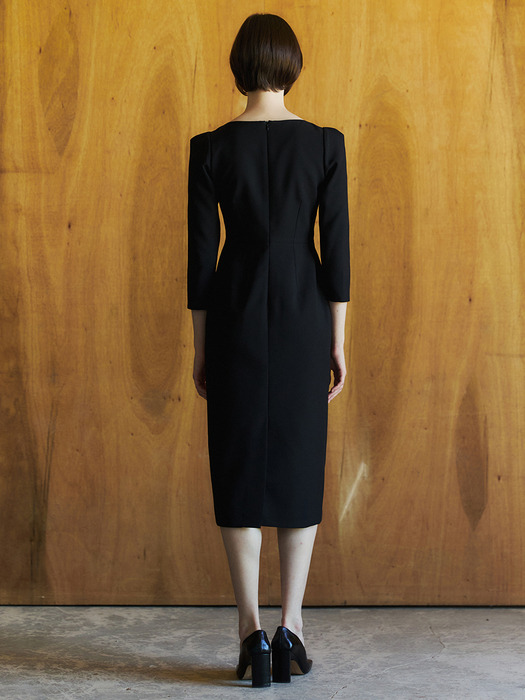 L.Sleeve Refined Pocket Dress_Black