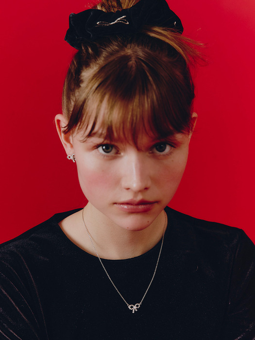 Petit Twinkle Ribbon Pearl Necklace_VH249ONE008M