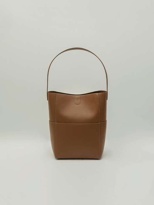 STITCH LEATHER BUCKET BAG_CAMEL