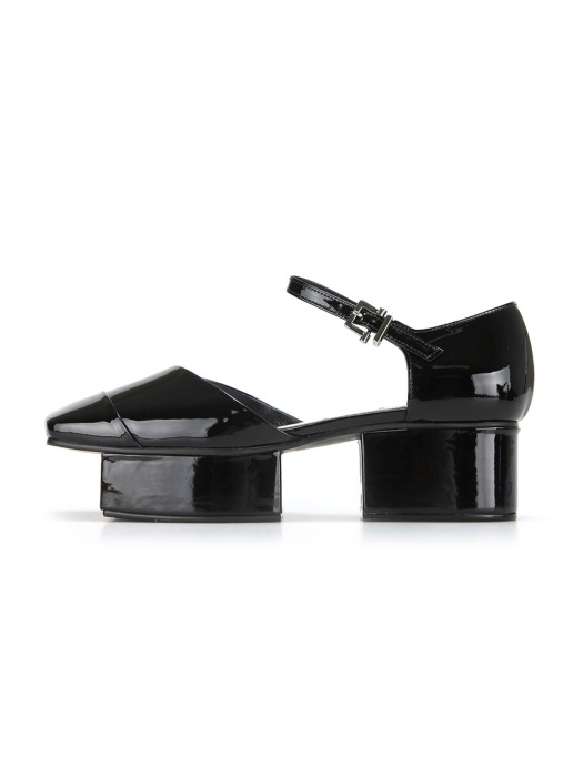 Squared Toe Mary Janes with Separated Platforms | Glossy black