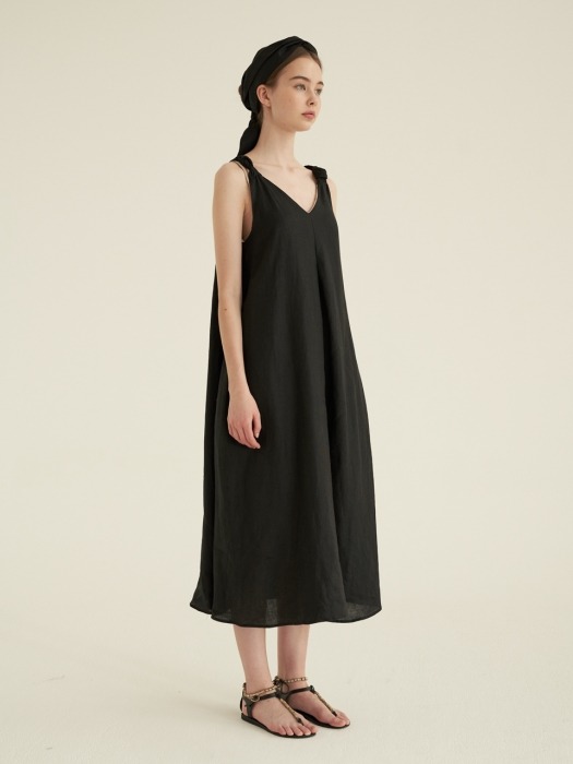 Knot Sleeveless Dress [Black]