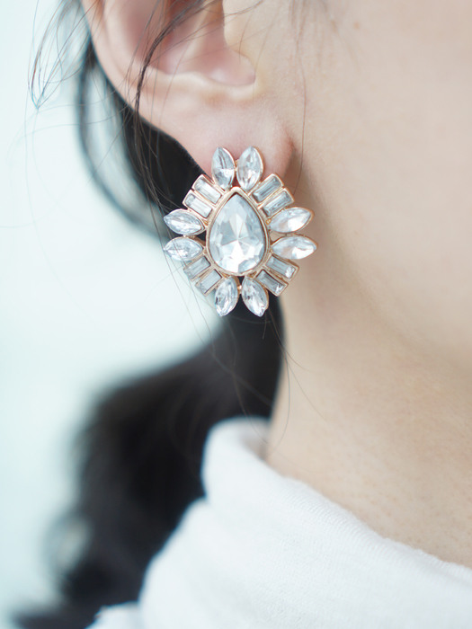pointed earrings