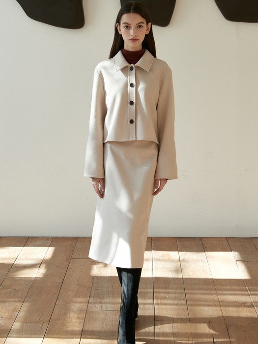 J600 [SET] woolen short shirts jacket + woolen H skirt (beige)