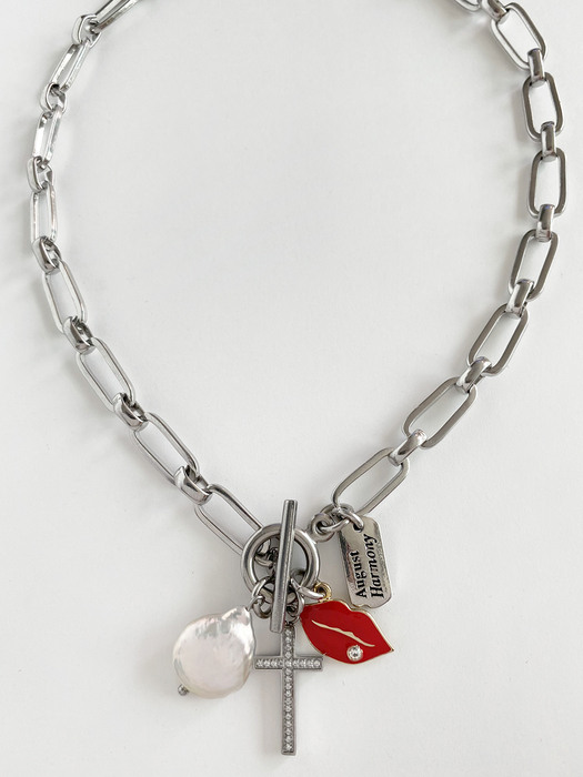 Kiss me necklace (Silver)