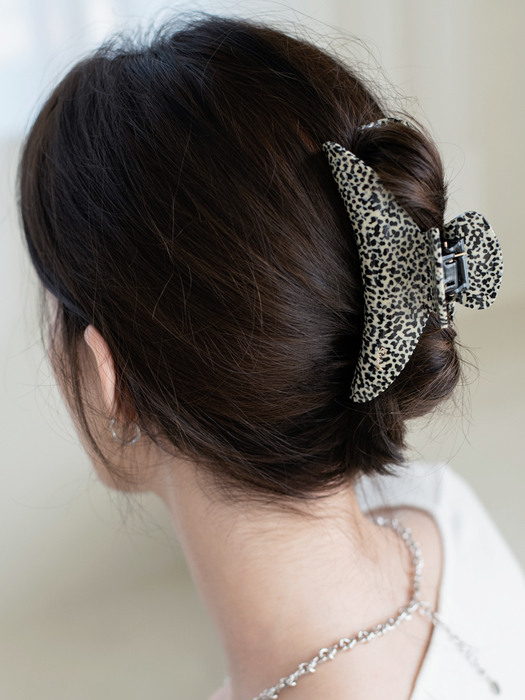 Dalmatian Crescent Hair Claw Clip (Black)