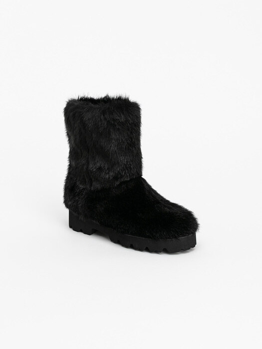 Bamba Faux-fur Boots in Black