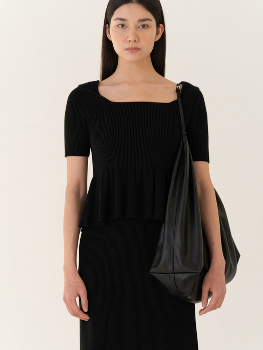 SS22 Ruffle Knitted Top Black