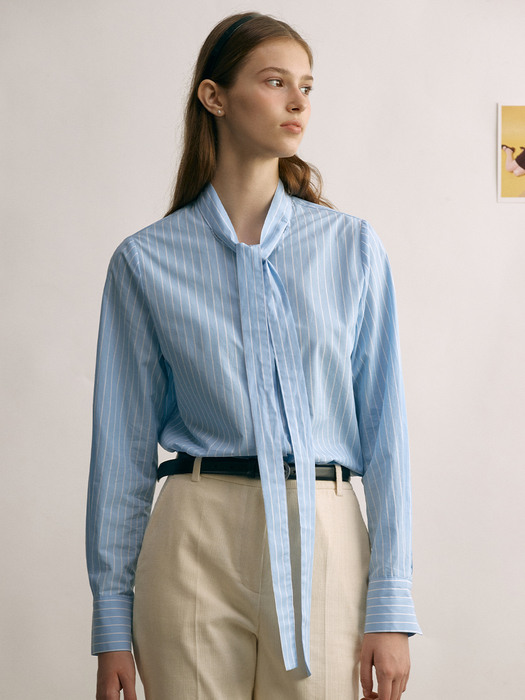 BATTERSEA Ribbon tie blouse (Blue stripe)