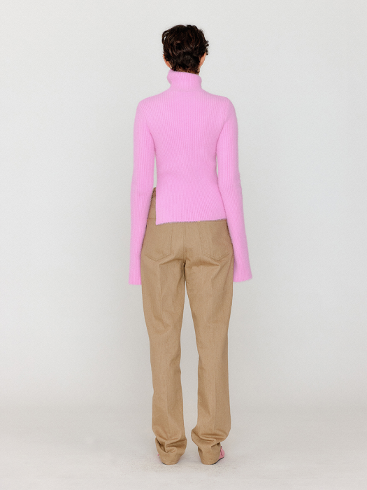VIX Knit Turtleneck with side slit - Light Pink