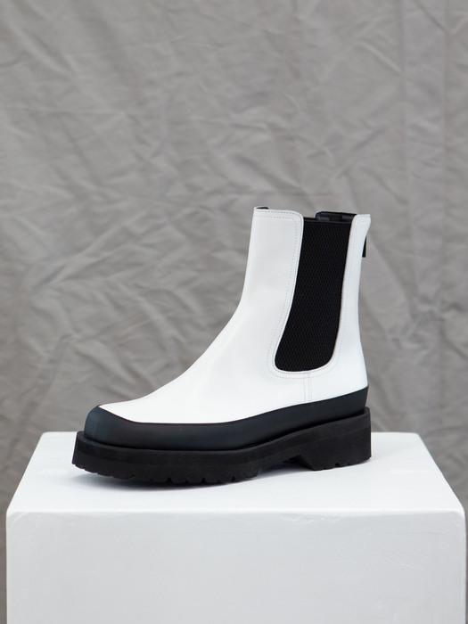 FEI CHELSEA BOOTS 22F06WH 페이첼시부츠