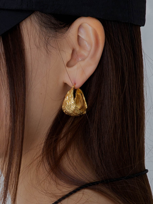 Eastindigo city sun earrings Gold
