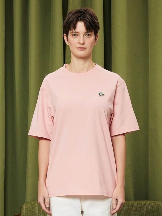 [헤지스 피즈] 핑크 프리미어 코튼 버킷 스몰 로고 반팔 티셔츠