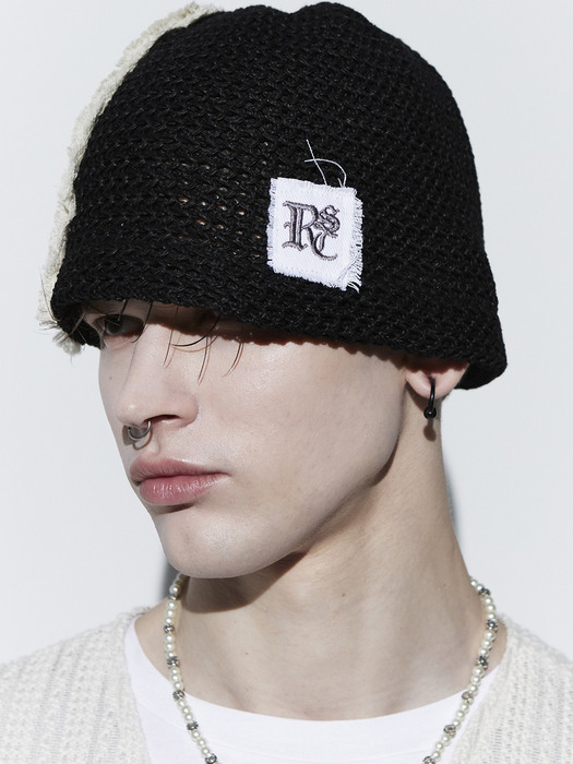 DENIM PATCHED BEANIE - BK