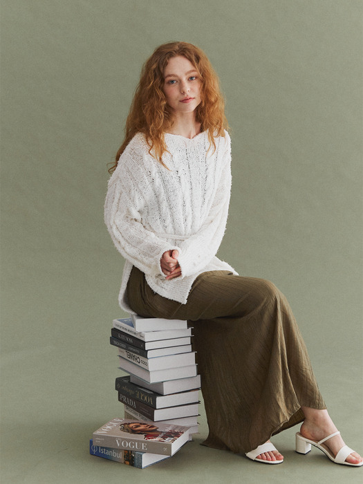 Tape Yarn Mixing Long Sleeve Knit Top_Ivory