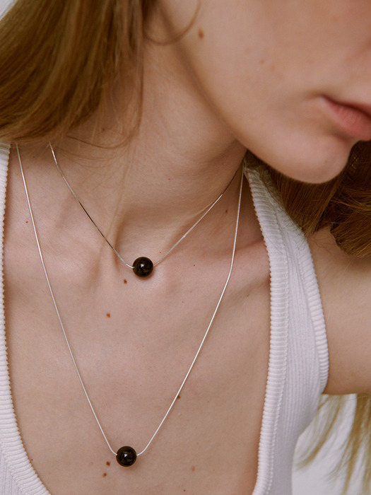BALL POINT NECKLACE ONYX SMALL