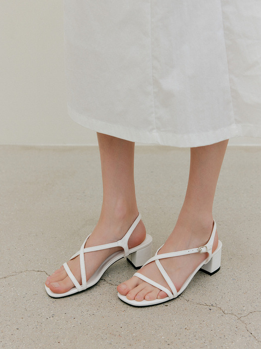 안나 엑스 스트랩 미들힐 샌달 / ANNA X STRAP MIDDLE HEEL SANDAL_2colors