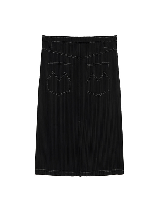 PLEATS STITCH LAYERED SKIRT IN BLACK