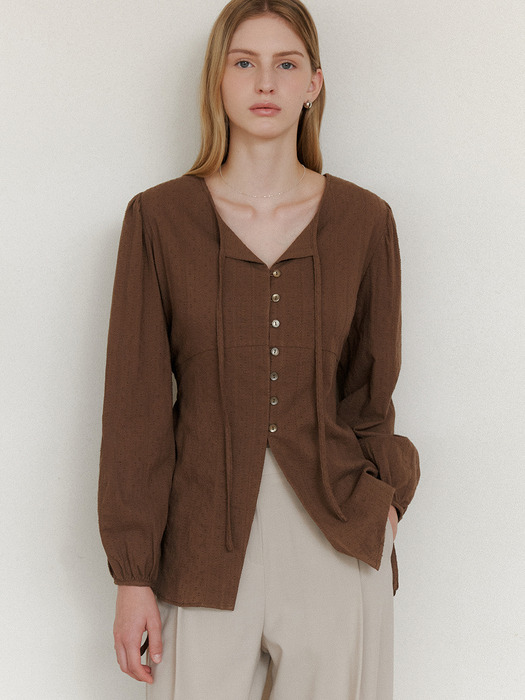 comos 1215 cotton structure button point blouse (brown)