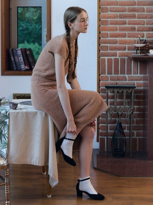 adorable cozy knit skirt