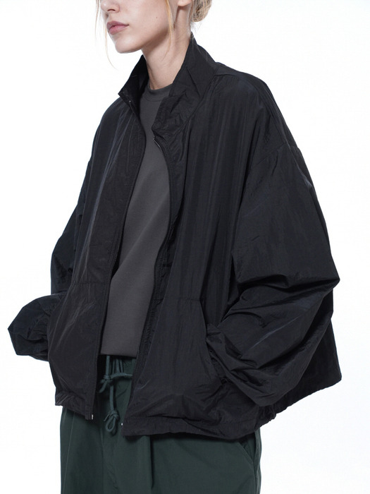 Searsucker Crop Windbreaker Jumper - Black