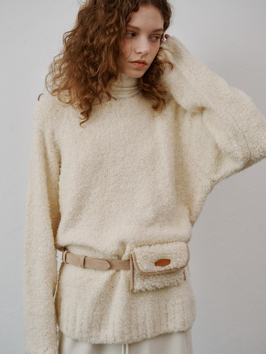 Boucle suede belt bag (Ivory)