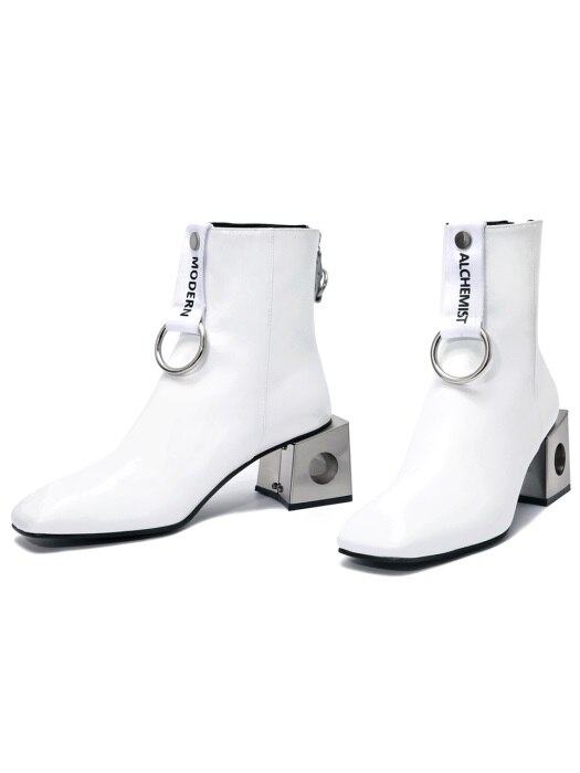 HEALERS INNOCENCE ORNAMENT BOOTS