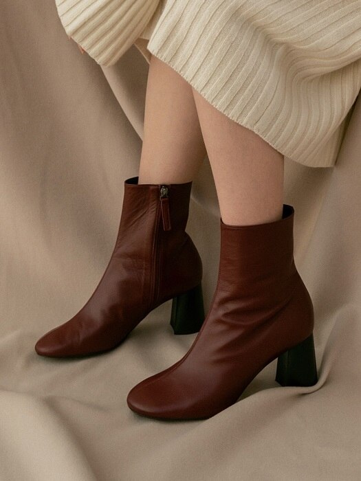 SOFT ANKLE BOOTS C8F13WN