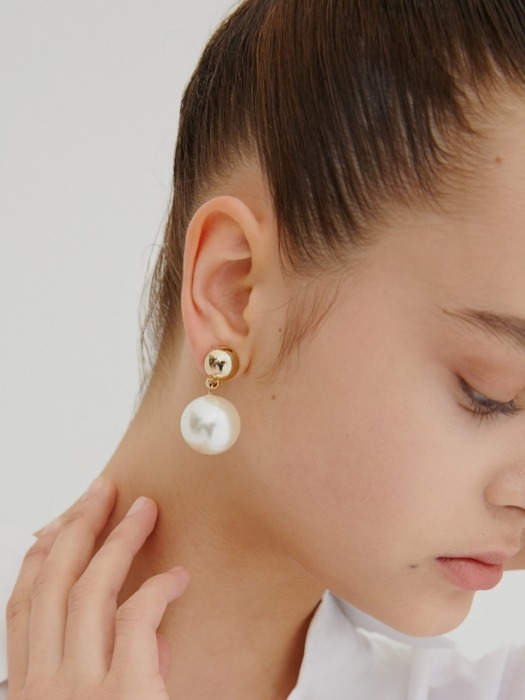 Gold Ball & Big Pearl drop Earrings