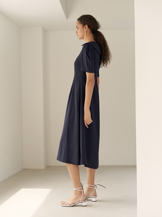 19RESORT V-NECK COLLAR FLARED DRESS_2COLOR