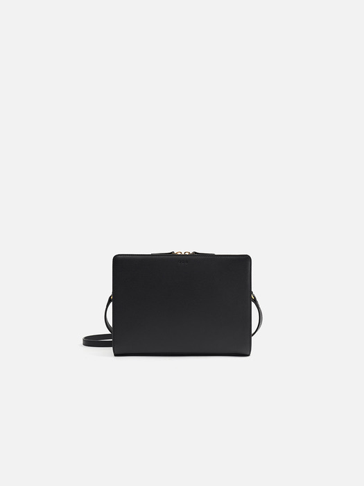 Square medium shoulder bag Black